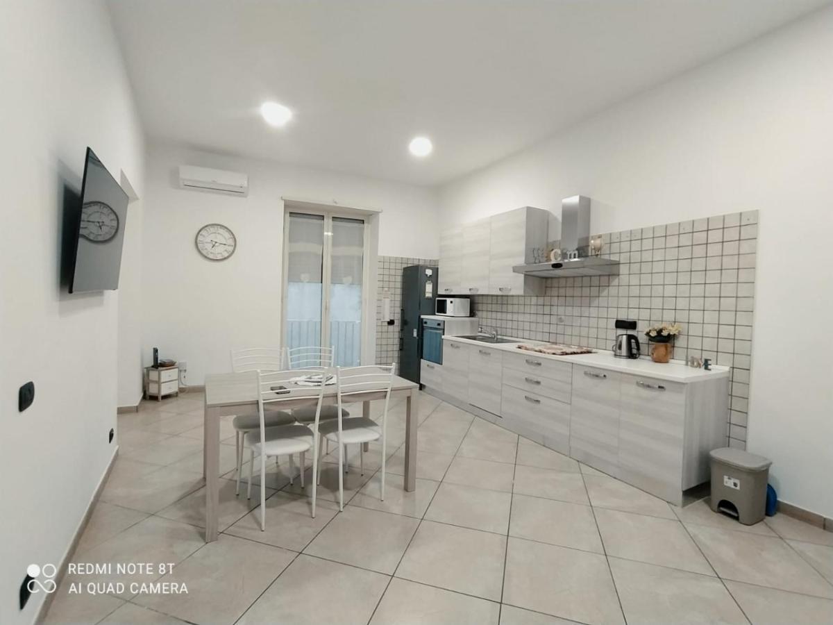 Napoli&Love Apartment Bovio Centro Storico Nápoles Exterior foto